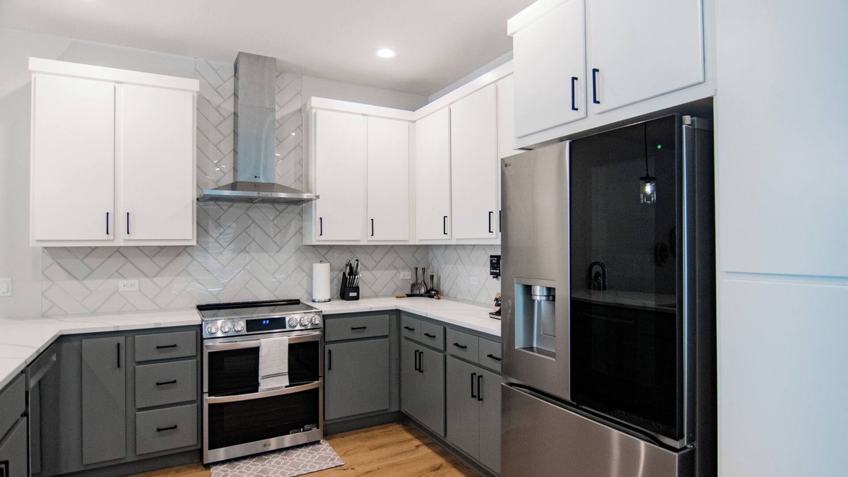 Town And Country Park Addition House | Luxury Home in North Austin: Next to Apple Campus