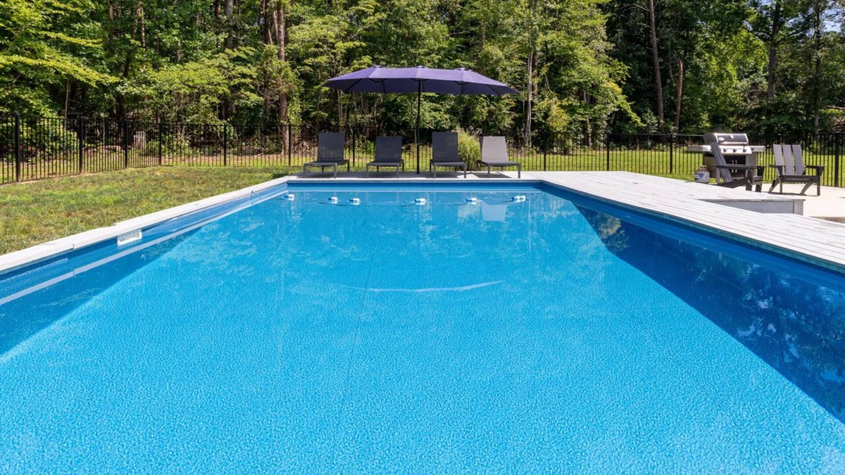 Boyd Tavern House | Luxury home near Lake Monticello is nestled in a quiet area, close proximity to Charlottesville