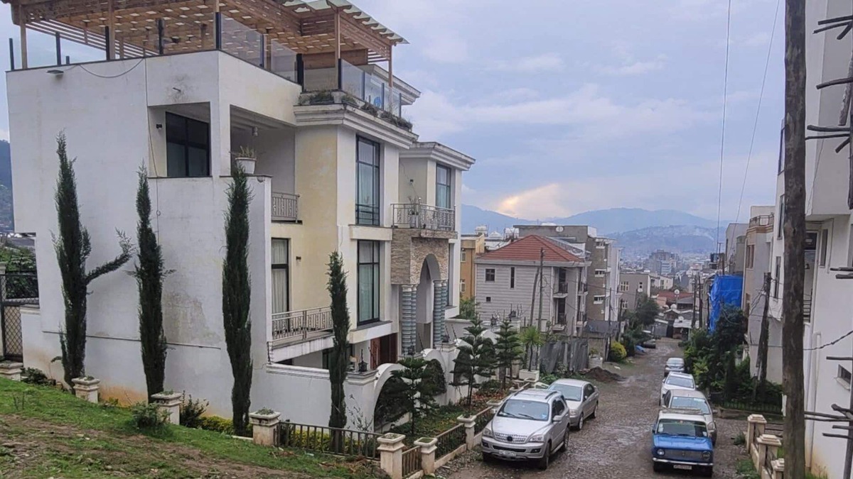 Addis Ababa House | luxury home that provide the city view from its terrace