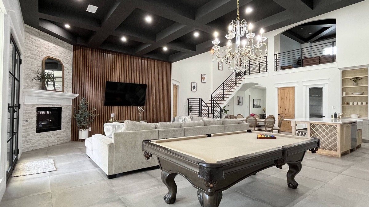 Central Arlington House | ✨ LUXURY Home! Walk to AT&T Stadium & Globe Life, Game Room, Basketball Court