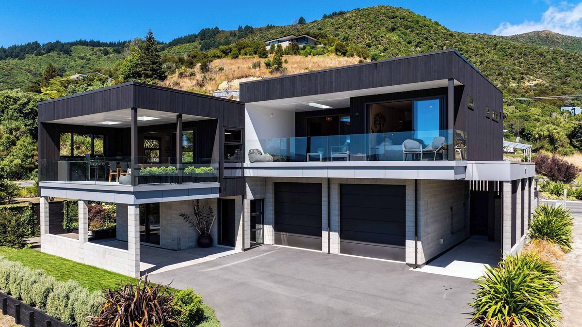 Waikawa Bay House | Luxury Home with Ocean & Native Bush Views