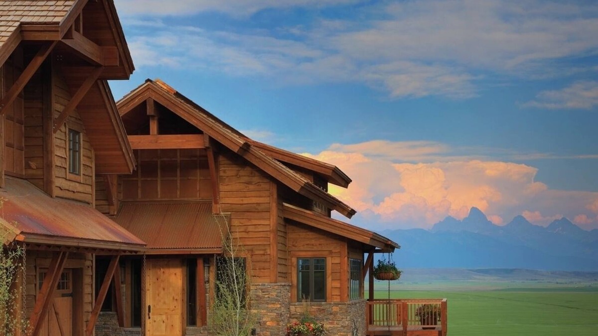 Tetonia House | Luxury home with Stunning 4 Peak Views
