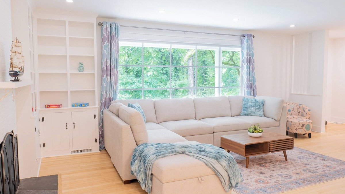 Barracks Rugby House | Luxury house 3 mins from UVA - Close to JPJ Arena