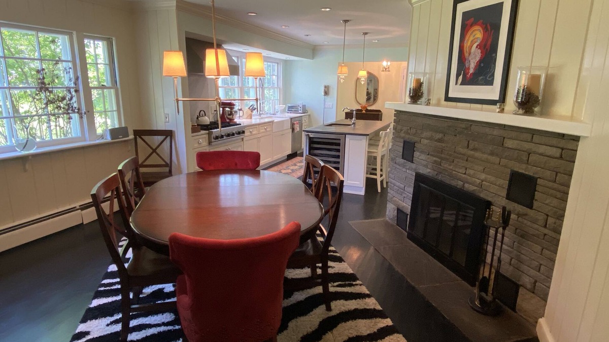 Narrowsburg House | Luxury house on roaring river with its own pool