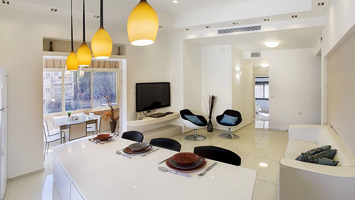 Emek Refaim Apartment | LUXURY IN GERMAN COLONY. 3 BEDROOM