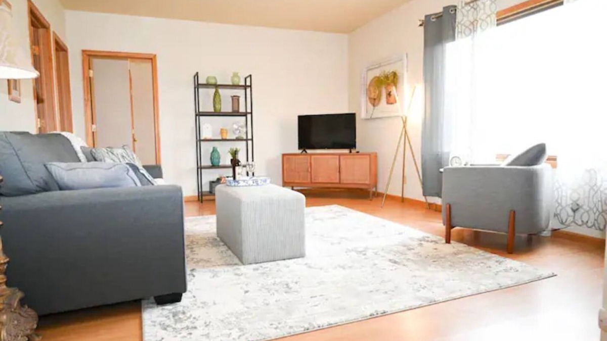 Loyal Apartment | Luxury in Loyal
