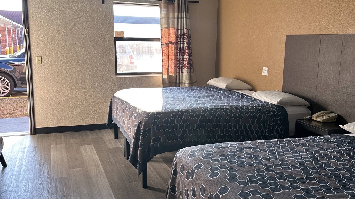 Greater Fondren Southwest Hotel | Luxury Inn and Suites
