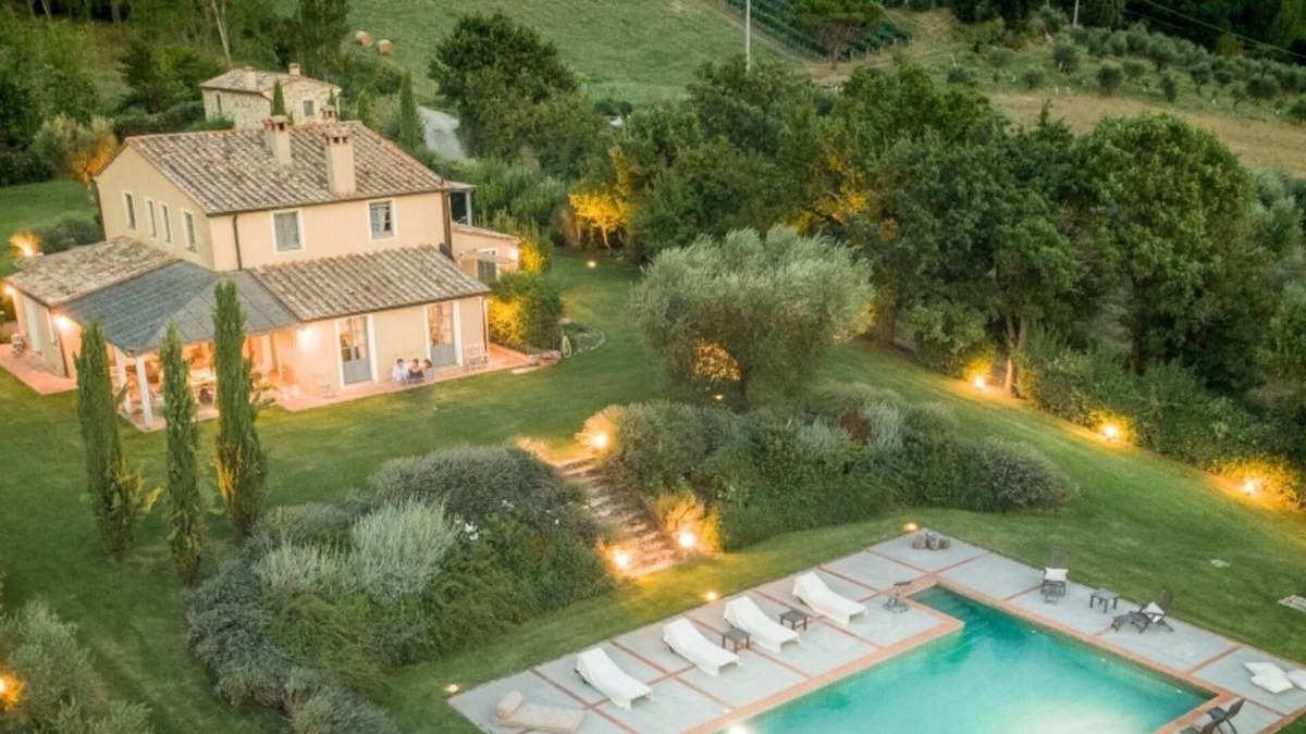 San Casciano dei Bagni Villa | Luxury villa with annex. Airco, Pool