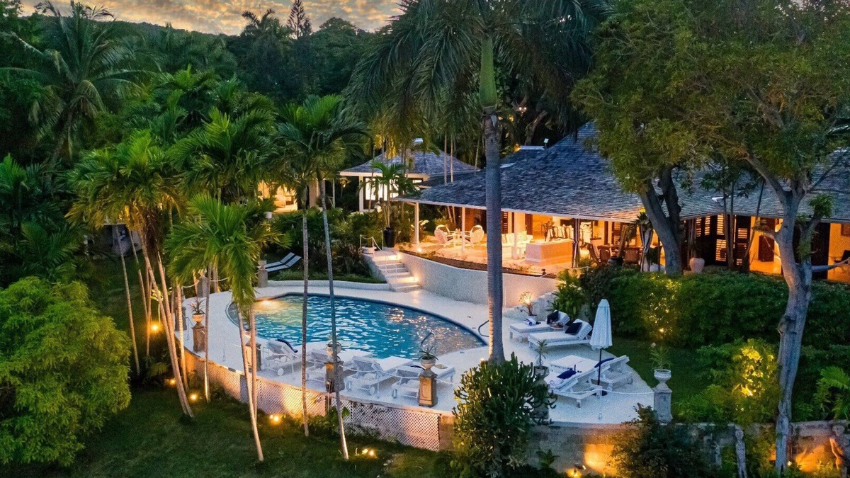 Tryall Villa | Luxury Jamaican Villa Overlooking Caribbean Sea