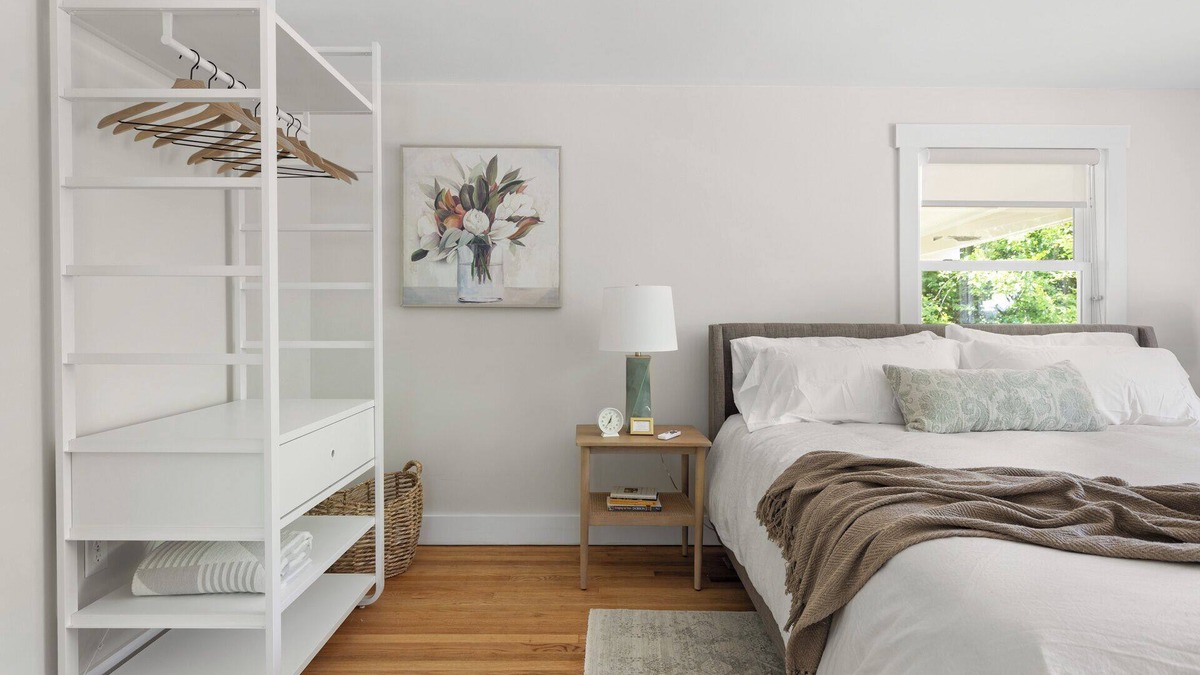 Clayton House | Luxury King Suite, 125-yr old historic home, 2 blocks from Main St.
