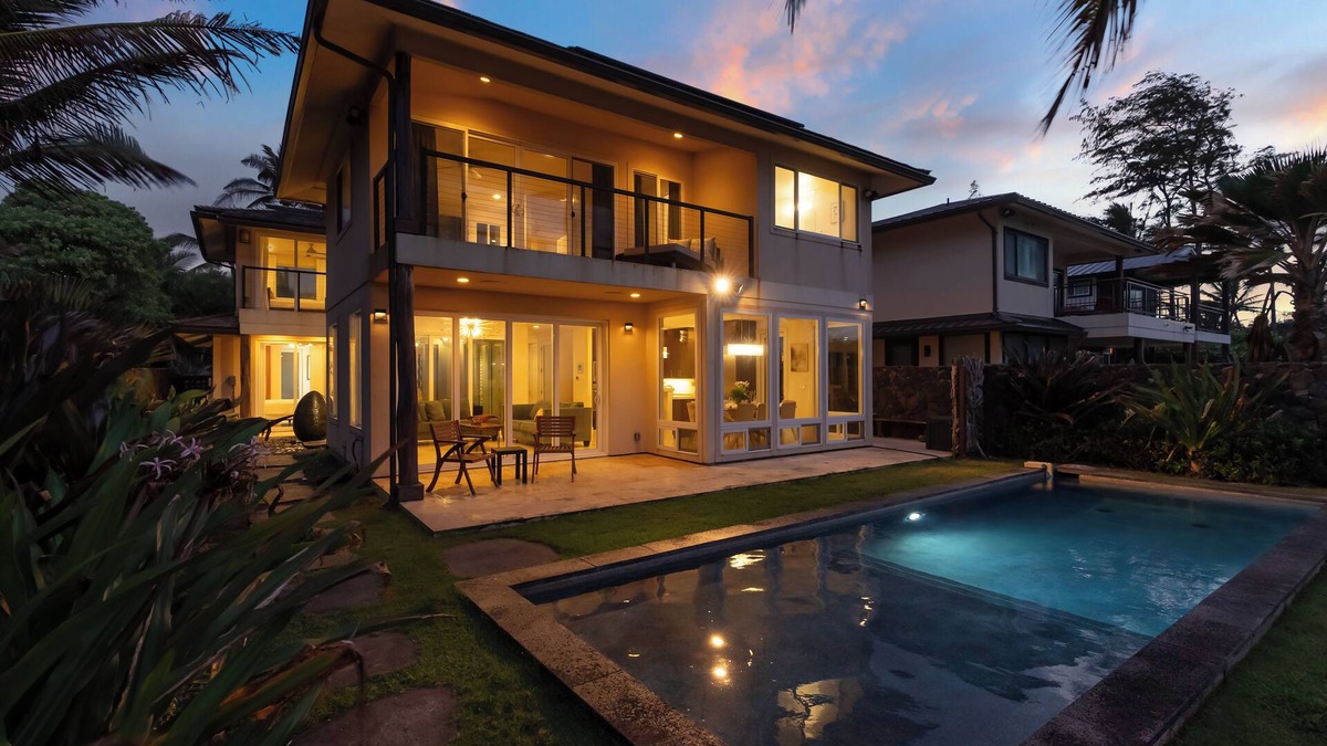 Laie House | Luxury Laie Beachfront Estate w/Private Pool, Spacious Living & Ocean Access
