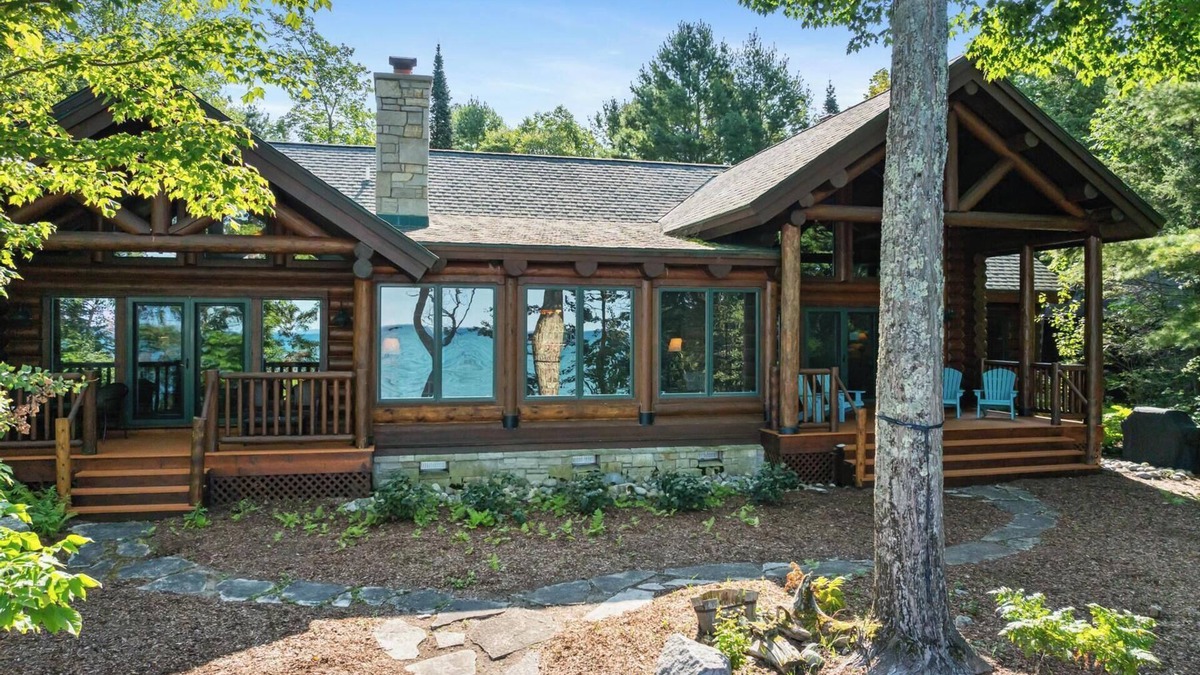 Charlevoix House | Luxury Lake Michigan Retreat with Unmatched Sunset Views