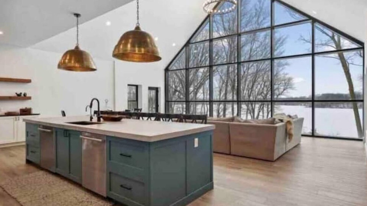 Madison Lake Cabin | Luxury Lakefront Cabin Retreat in Madison Lake MN Sleeps 20 2 secluded acres