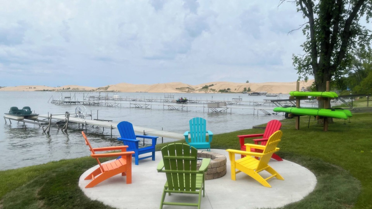 Silver Lake Cottage | Luxury Lakefront Family Retreat: Swimming, Kayaks, Bikes, Game Room, Hot Tub!