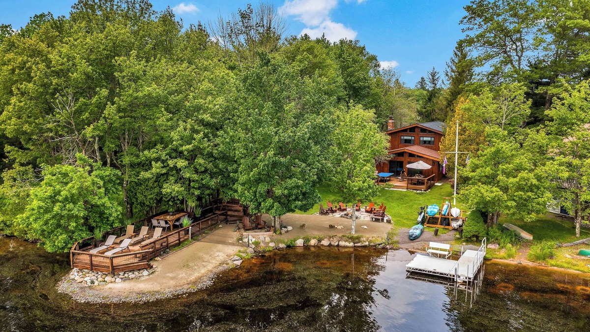 Gouldsboro House | Luxury Lakefront w/Kayaks, Paddleboards, Put Put, Ping Pong