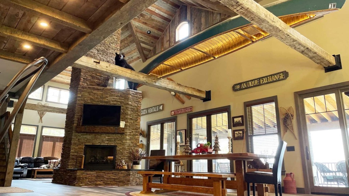 Sullivan Cabin | Luxury Lakehouse - private dock & small beach, kayaks, and fire pit near Acadia.