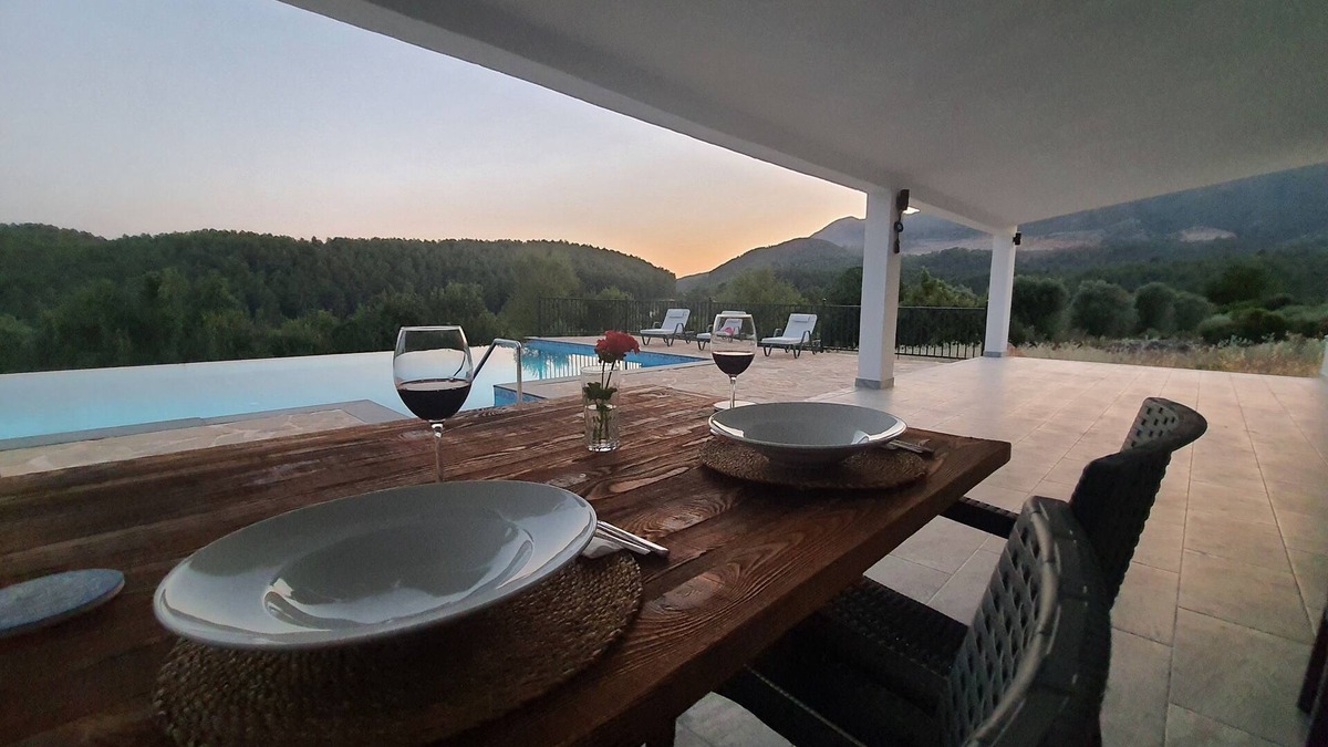 Fethiye Villa | Luxury large countryside villa, 15 kilometers from Calis Beach in Fethiye.