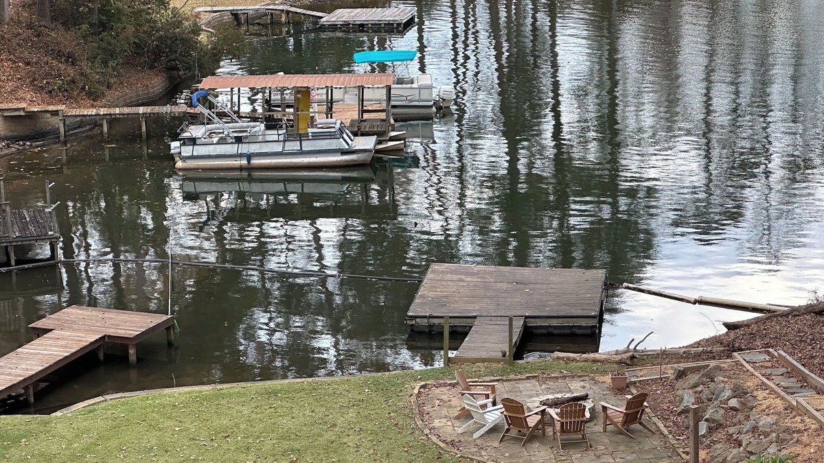 Monticello House | Luxury Lodge Style at Jackson Lake w/hot tub-game room-deck- firepit
