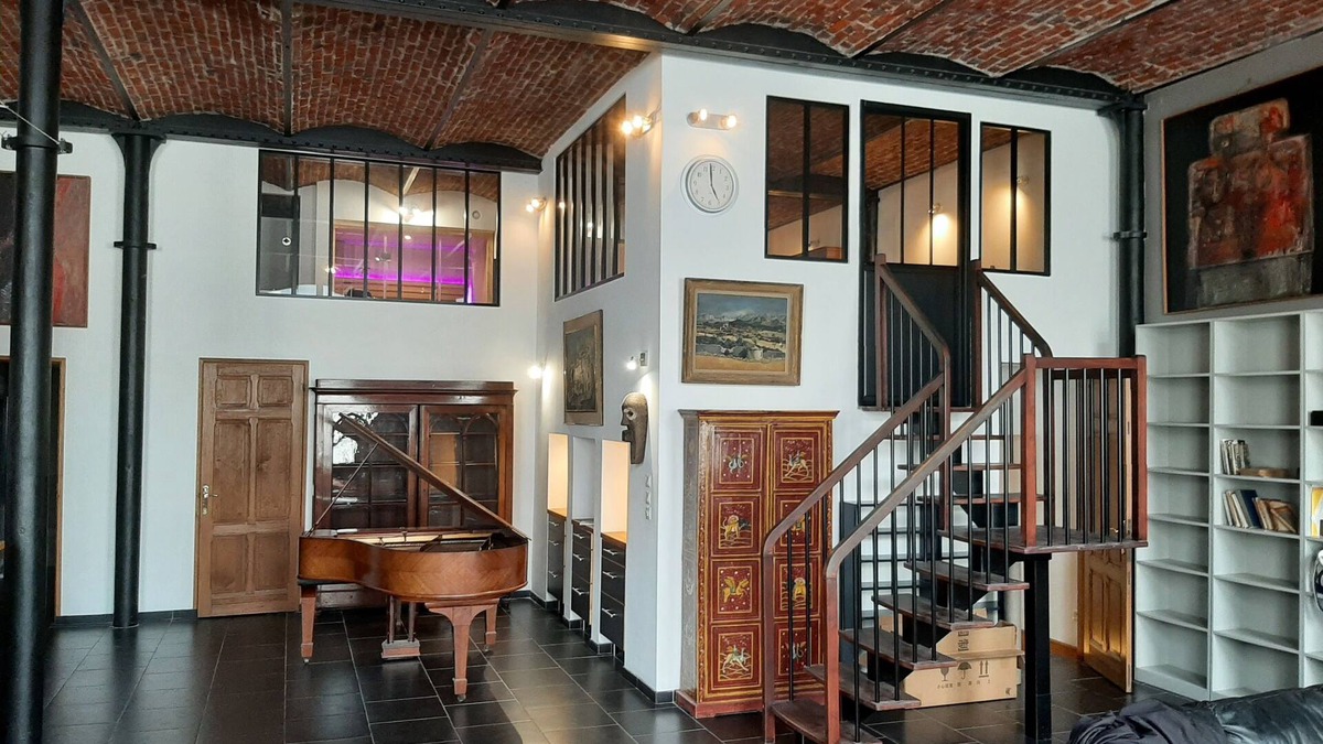Tourcoing House | Luxury loft in Lille/Tourcoing with sauna, spa, 2-6 guests