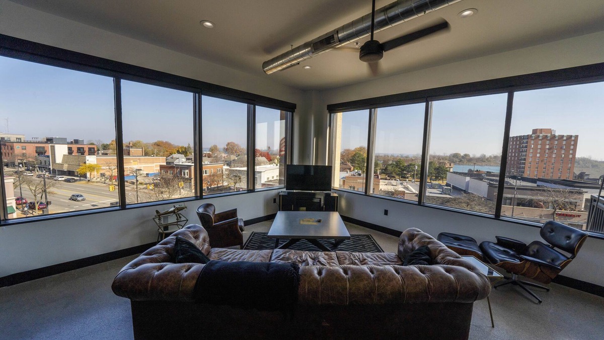 Wyandotte Apartment | Luxury loft in the heart of Downtown Wyandotte