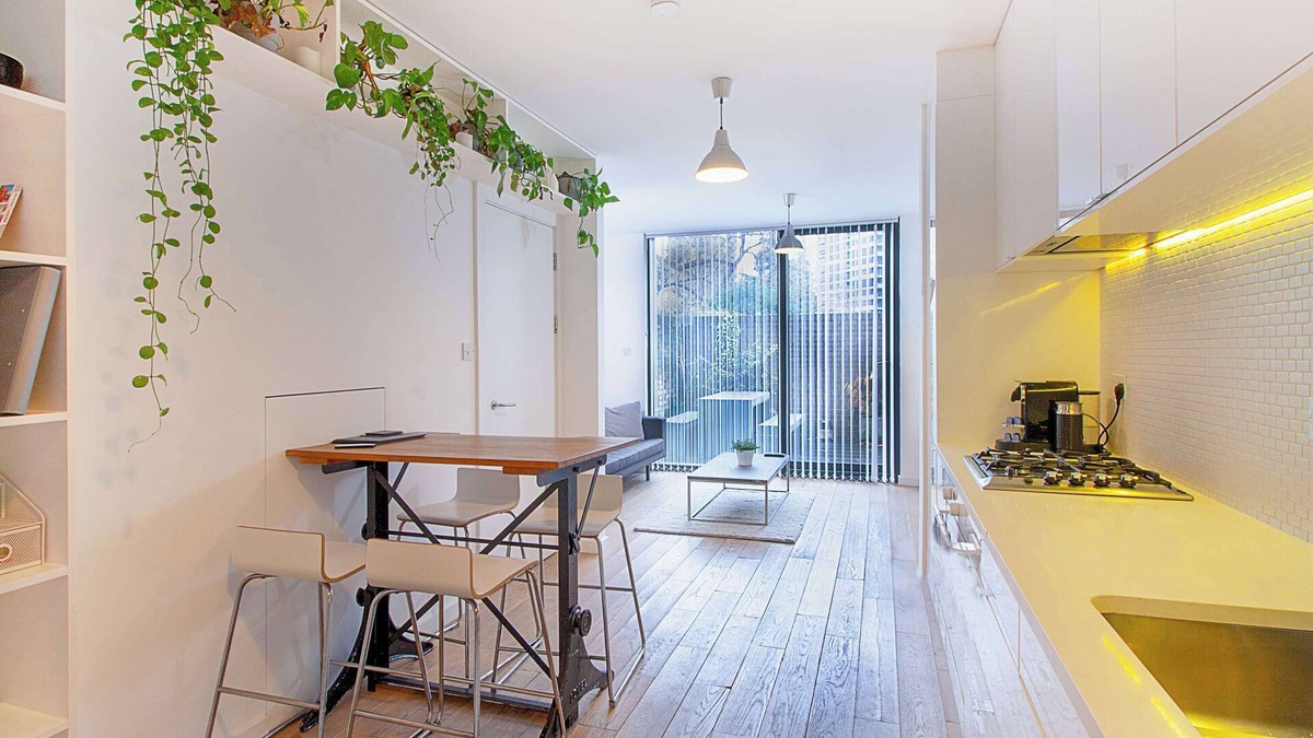 Peckham House | Luxury London Townhouse - 5 mins walk to station