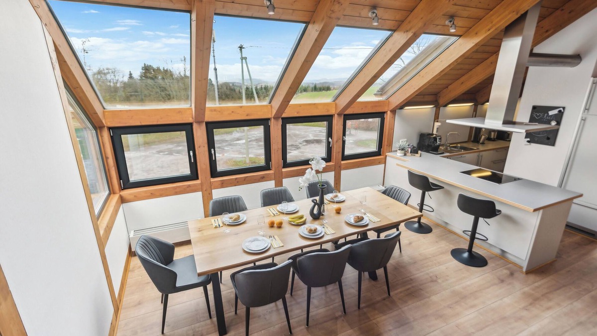 Sankt Wendel Apartment | Luxury Maisonette – Haus Seiters – 4-Star Apartment with Sauna in Saarland