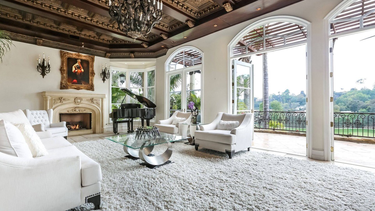 Bel Air House | Luxury Mansion 6BR 7Bath Pool & Golf Course View nAVAILABLE LONG-TERM LEASE