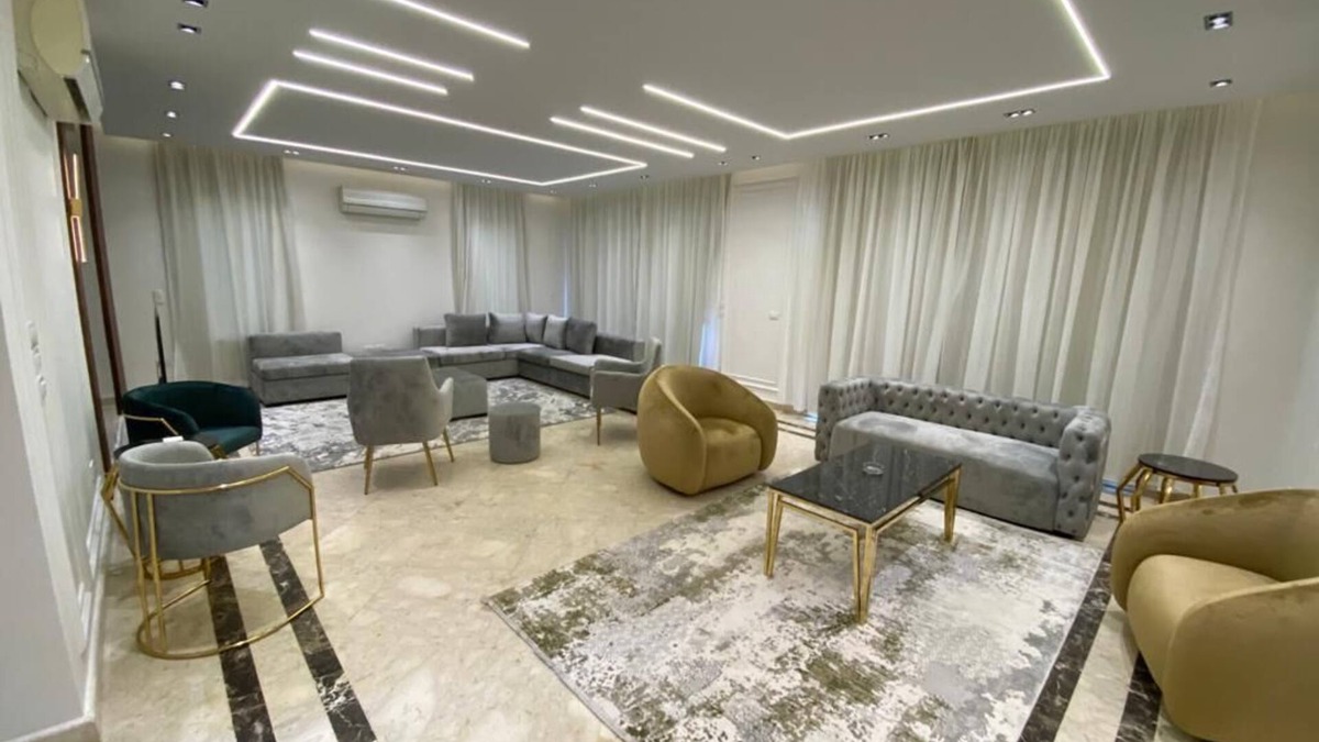 New Cairo Villa | Luxury Mansion with pool and Jacuzzi in New Cairo.