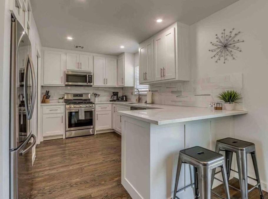Central Oklahoma City House | Luxury Modern 3BR - Private Primary Suite!