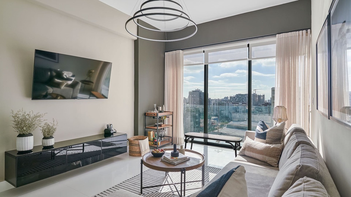 Downtown Santo Domingo Apartment | Luxury Modern Apt w/Balcony+Skyline Views+Pool+Gym