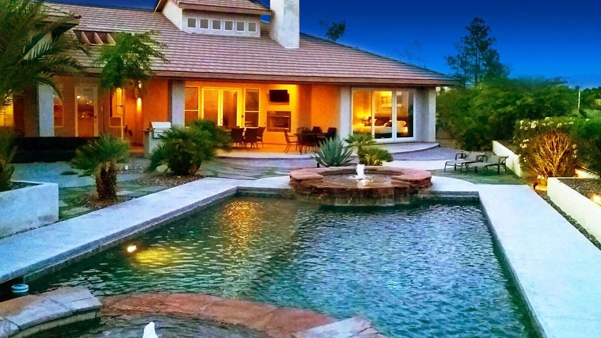 Canyon Gate House | Luxury Modern Estate, Amazing Strip Views! Pool, Spa, Basketball, Game Room