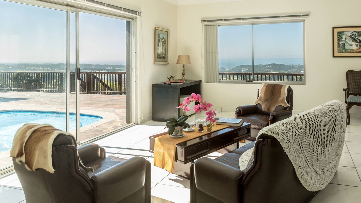 Hibiscus Coast Other | Luxury Modern Farm House B&B -Golf, Farm Tour, mountain biking, Fishing, Beach