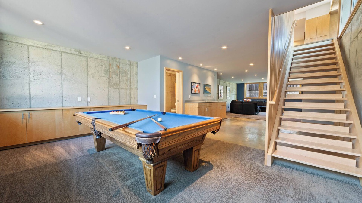 Duluth House | Luxury modern northern retreat designed by David Samela