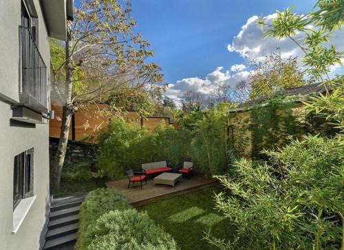 Bebek House | Luxury Modern Oasis Villa W Private Garden! #25