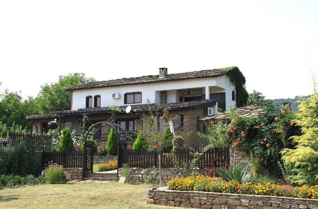 Kormyansko House | Luxury Monevski Guest House