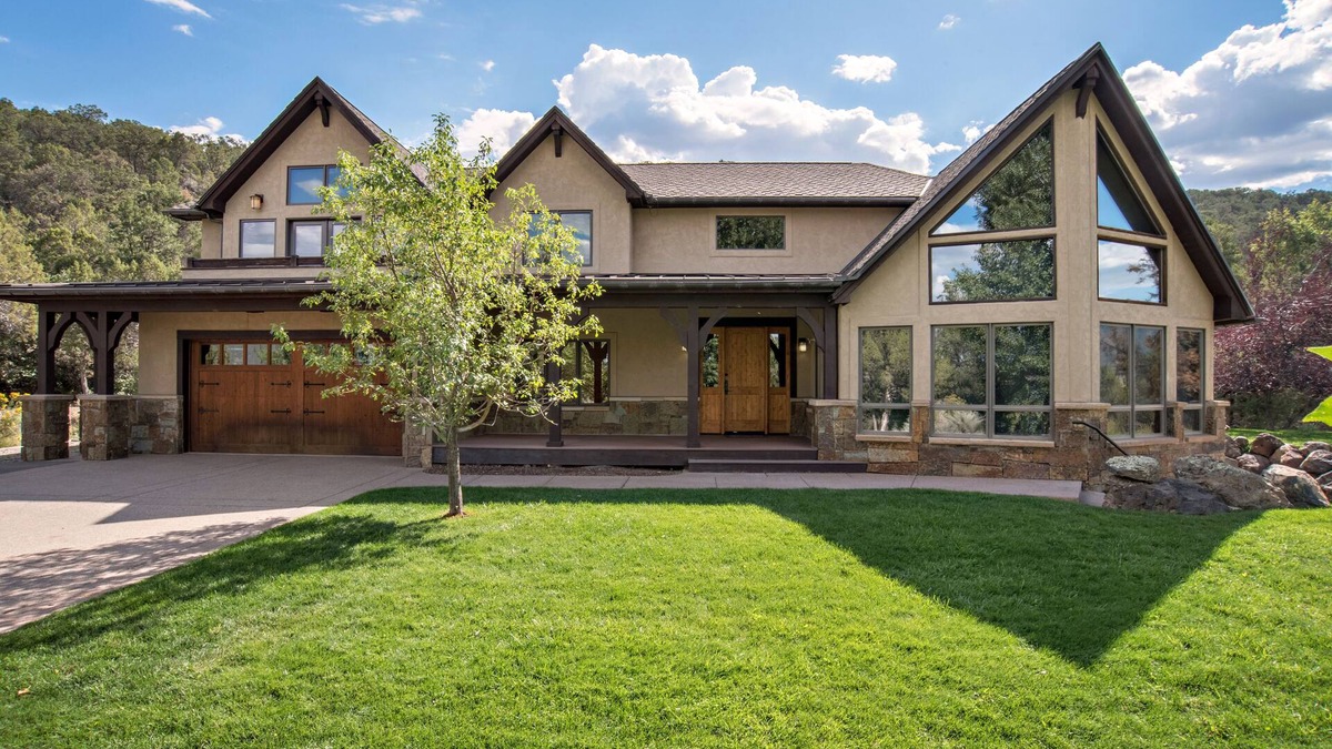 Carbondale House | Luxury Mountain Home with Gorgeous Mountain Views and Hot Tub, Near Skiing!
