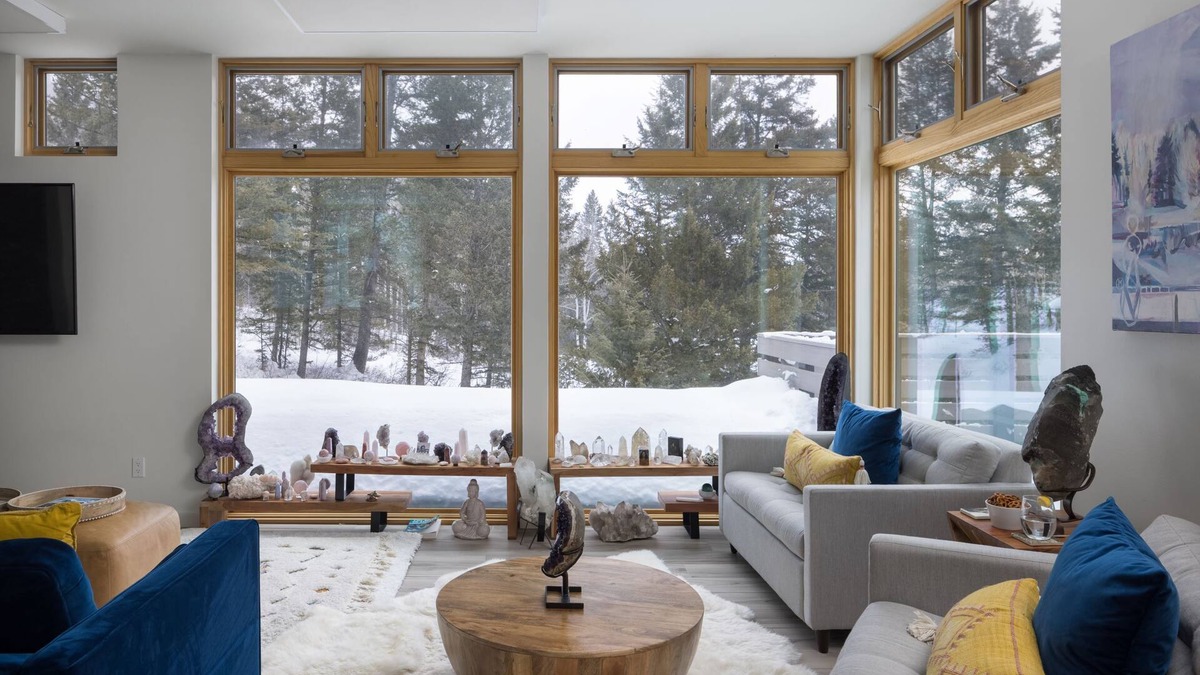 Wilson House | Luxury Mountain Modern with a Gym! Standing Desks. Hiking, Biking, Back Country.