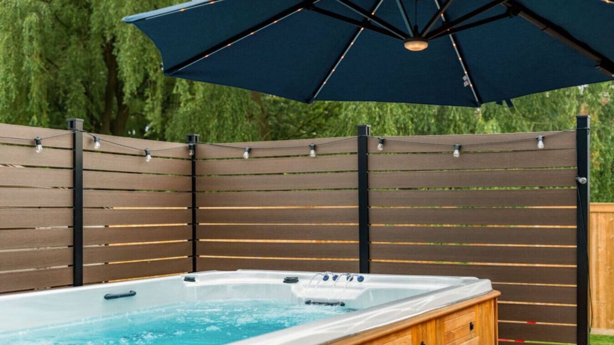 Niagara Falls House | Luxury Nature Haven: Swim Spa & Upscale Comfort