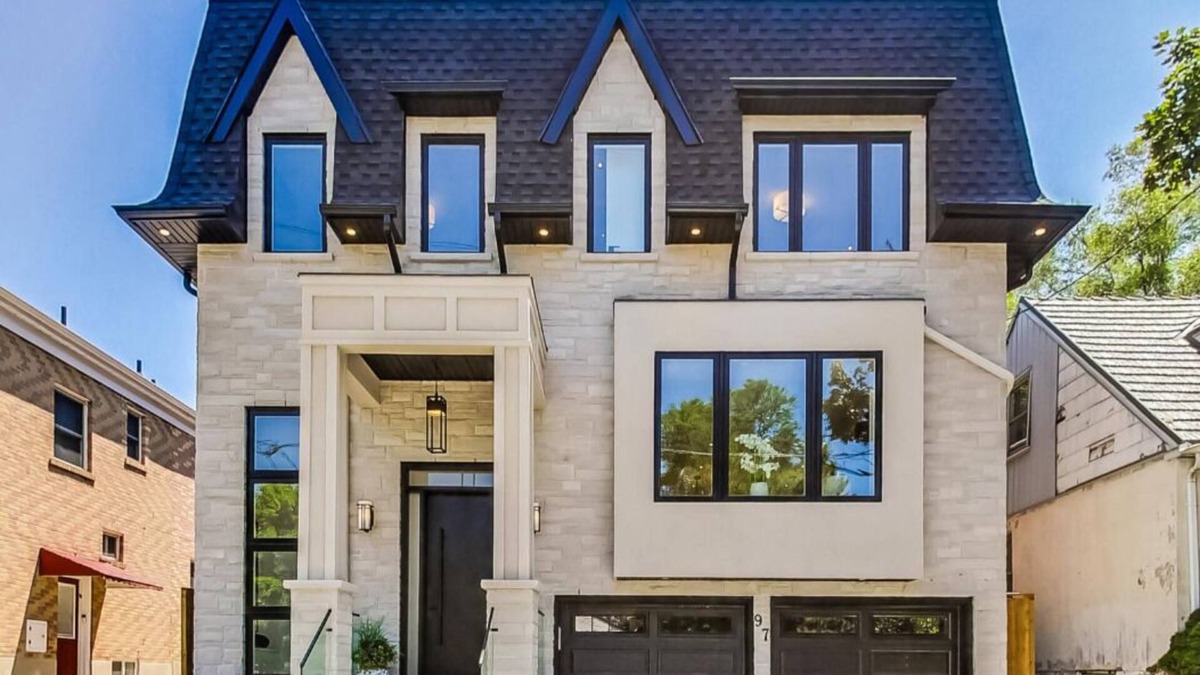 Englemount - Lawrence House | luxury new detached in lawerance park family friendly area
