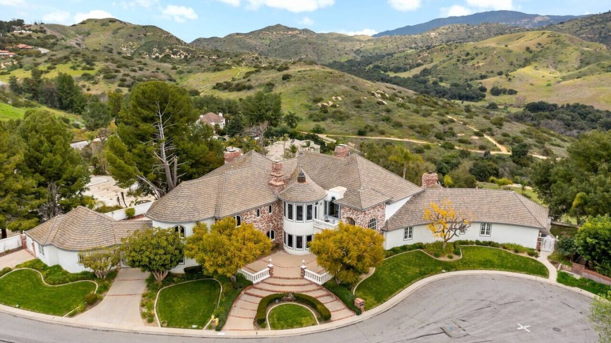 Anaheim House | Luxury Oasis w/Panoramic Views
