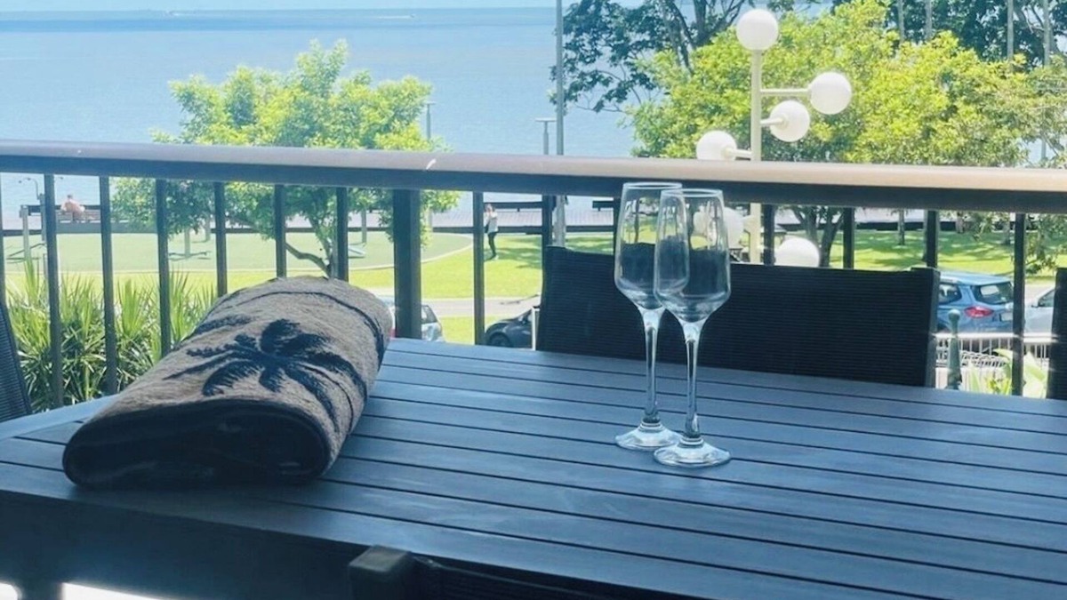 Cairns Central Business District Apartment | Luxury Ocean View Apartment in the heart of Cairns City