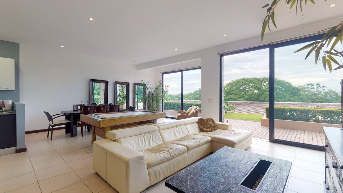 Tarcoles Condo | Luxury ocean view condo with comfy tub & shared pool