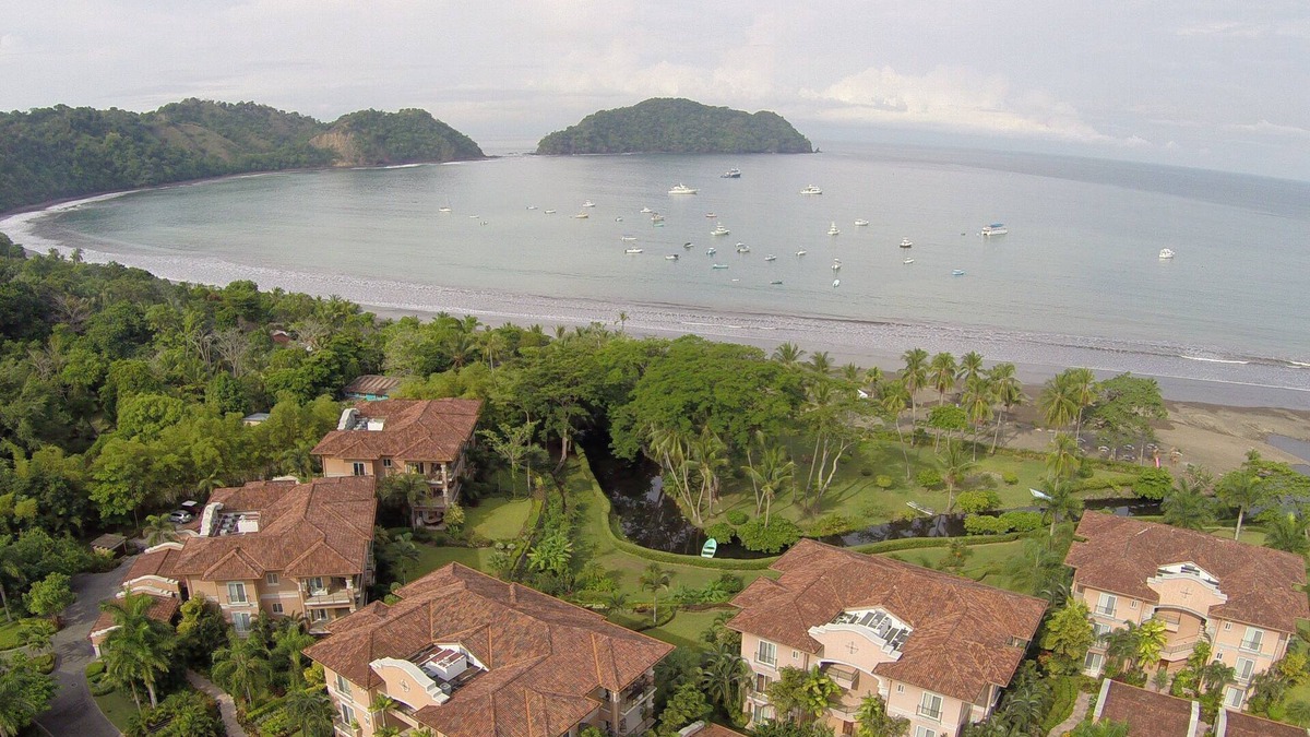 Herradura Condo | Luxury Oceanfront Los Suenos Condo overlooking Herradura Bay