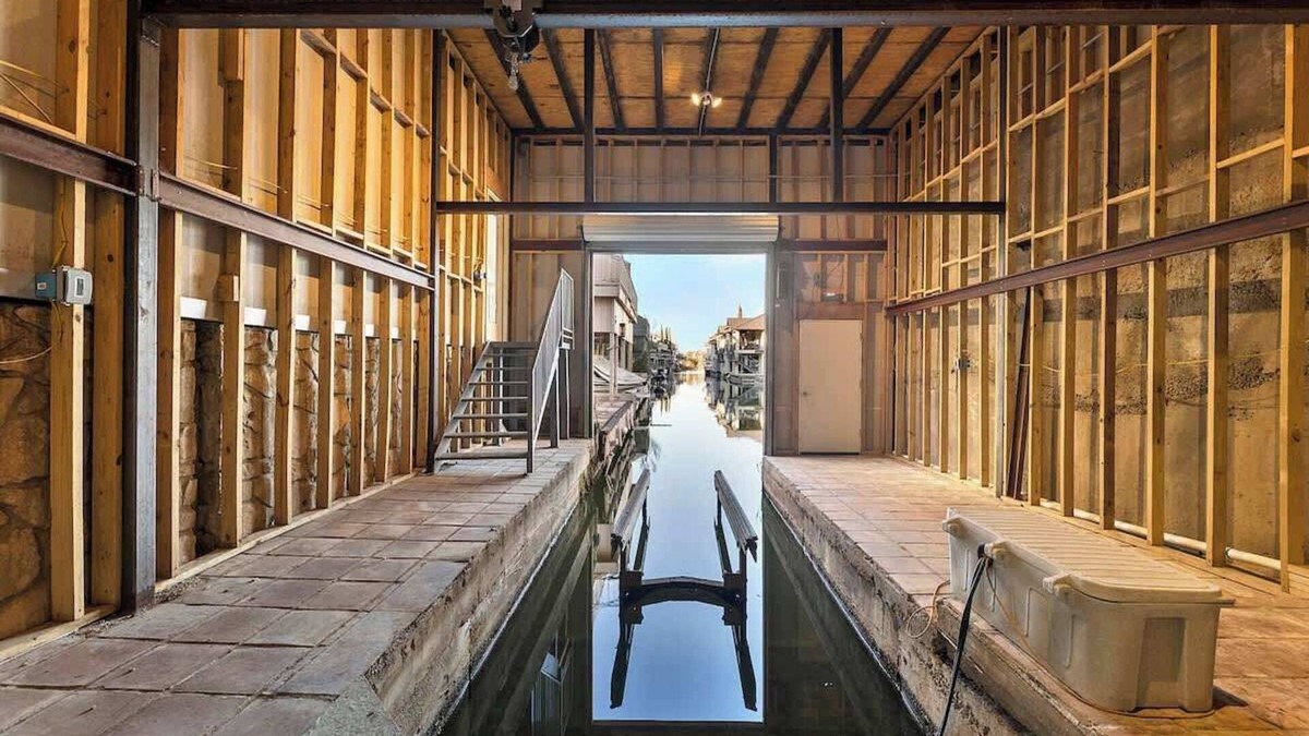 Horseshoe Bay House | Luxury on Lake LBJ With Hot Tub Firepit & Boat Slip