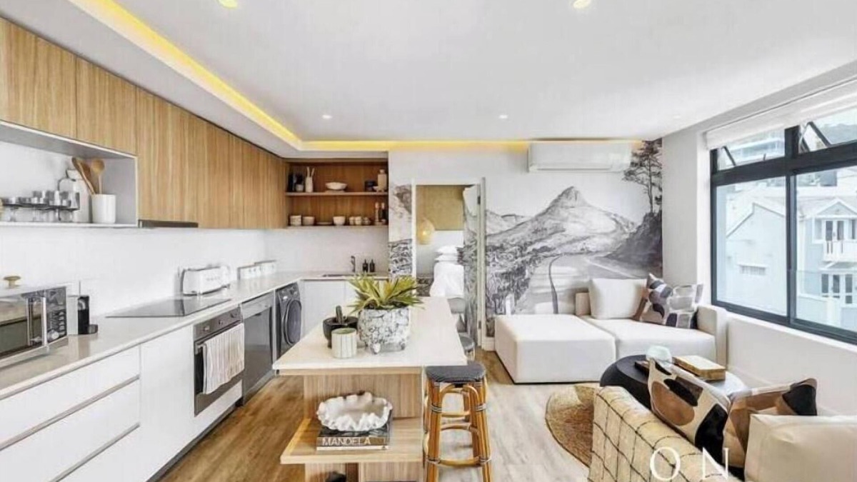 Sea Point Apartment | Luxury on Point