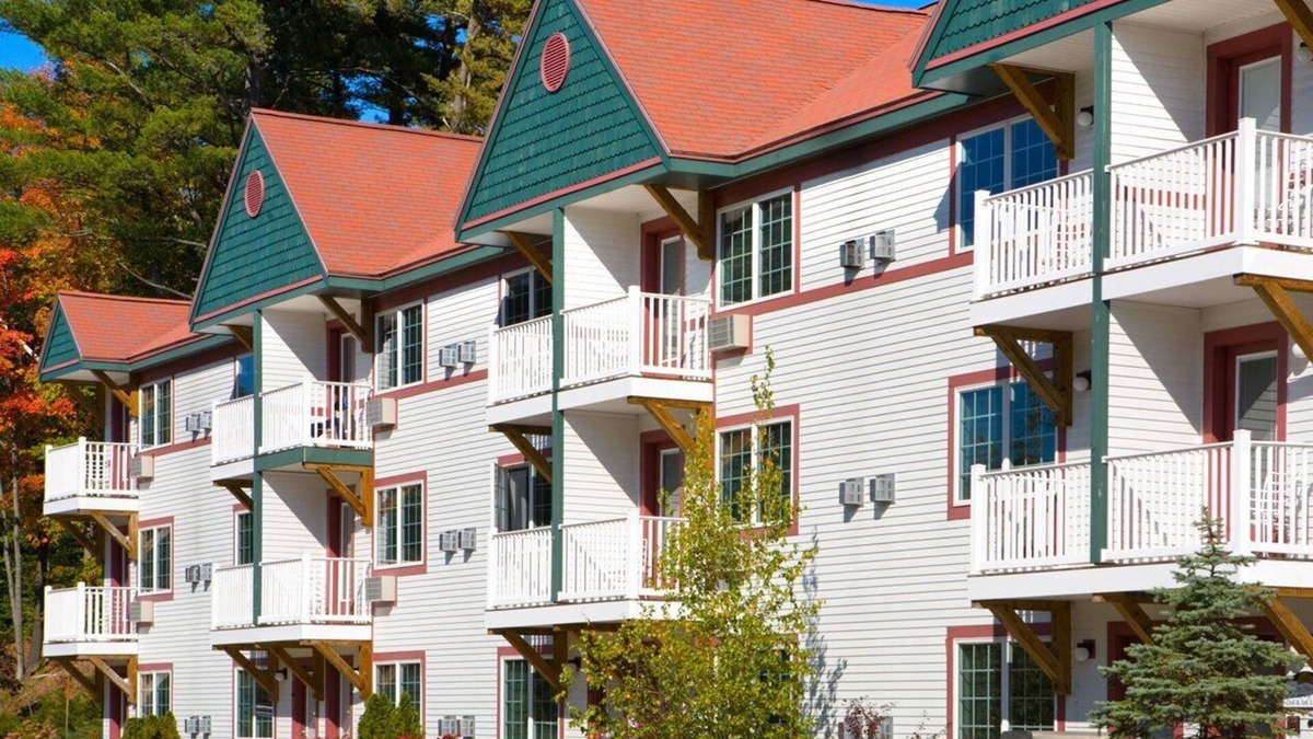 North Conway Resort | Luxury one bedroom and one bathroom unit was full amenities