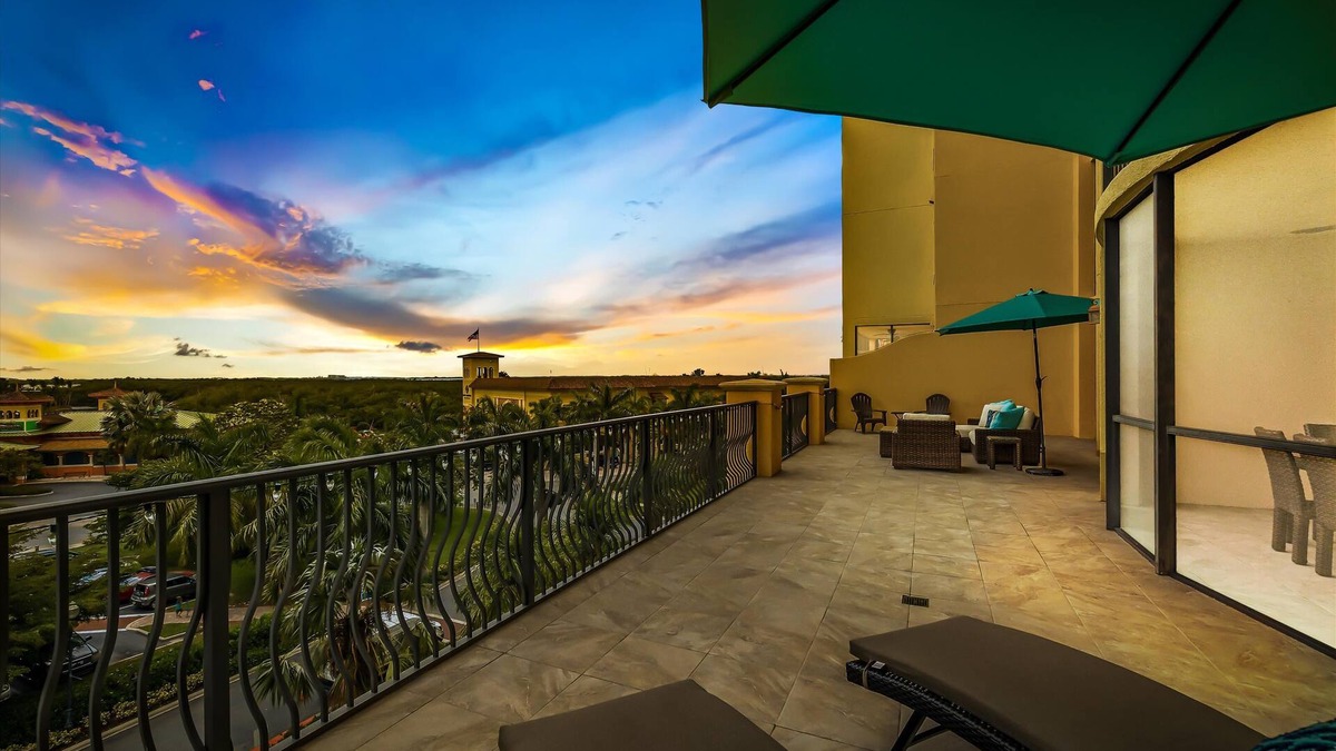 Cape Harbour Condo | Luxury outdoor patio A+Amenities! Cape Coral FL 3B/2B