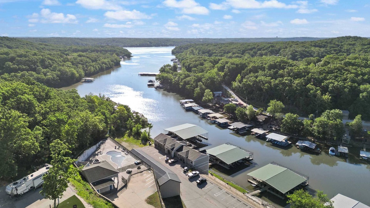 Sunrise Beach Condo | Luxury Penthouse Condo with 40ft Boat slip and Gaming Garage