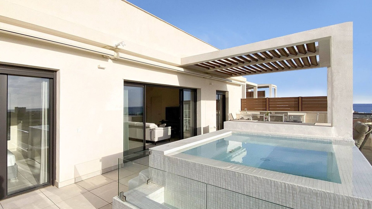La Cala de Mijas Apartment | Luxury penthouse with private splash pool, walking distance beach!