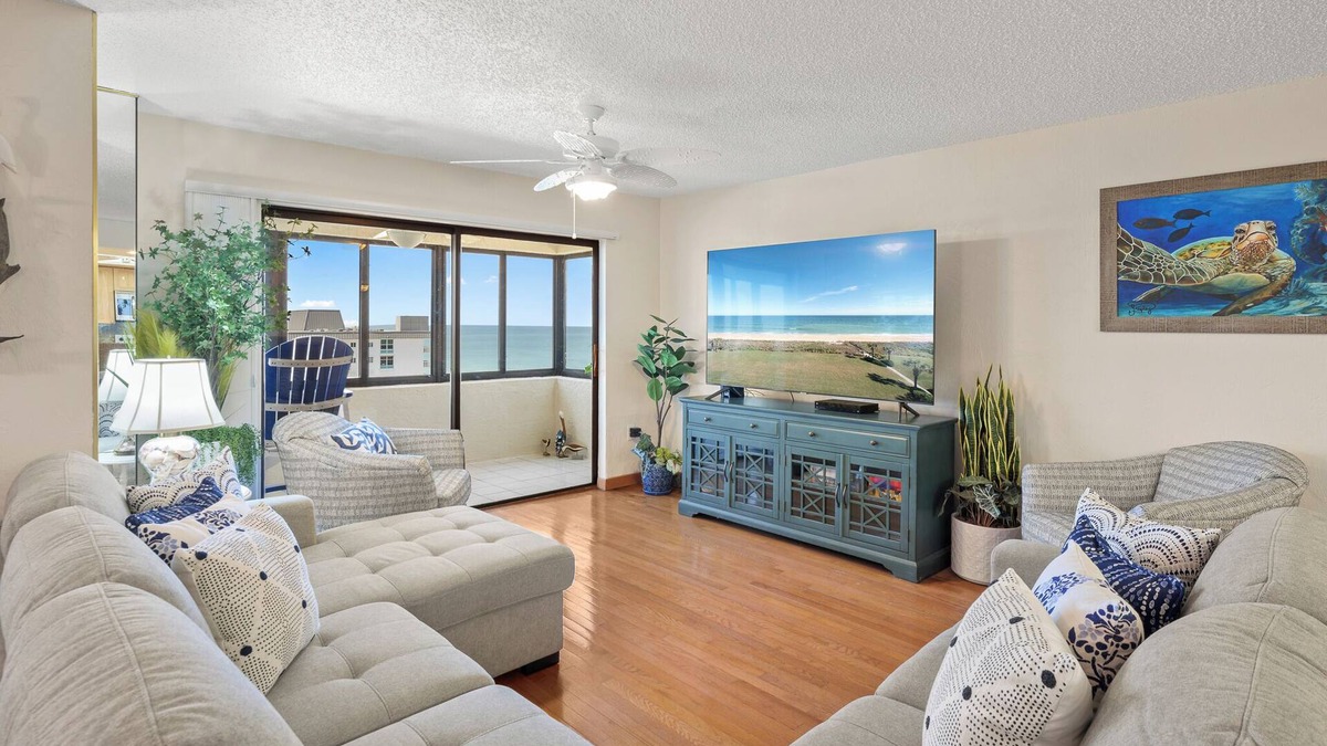 Ormond-by-the-Sea Condo | Luxury Penthouse w. Gorgeous Ocean Views + Direct Beach Access
